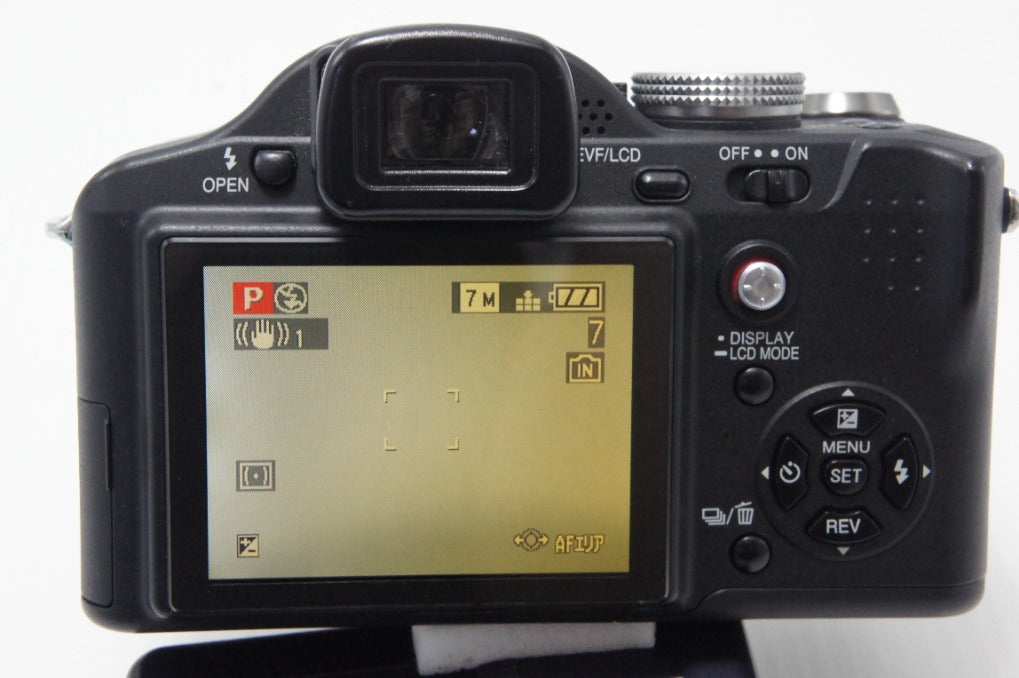 良品 Panasonic パナソニック LUMIX DMC-FZ8 デジタルカメラ ブラック 260818c