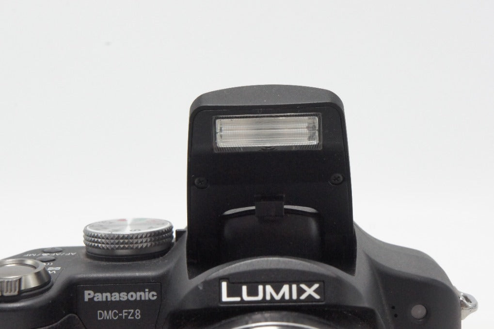 良品 Panasonic パナソニック LUMIX DMC-FZ8 デジタルカメラ ブラック 260818c
