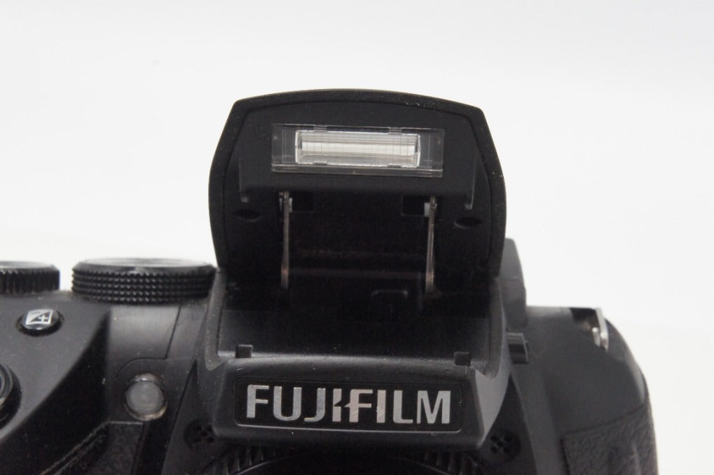 FUJIFILM フジフィルム FinePix HS30EXR デジタルカメラ 260819r