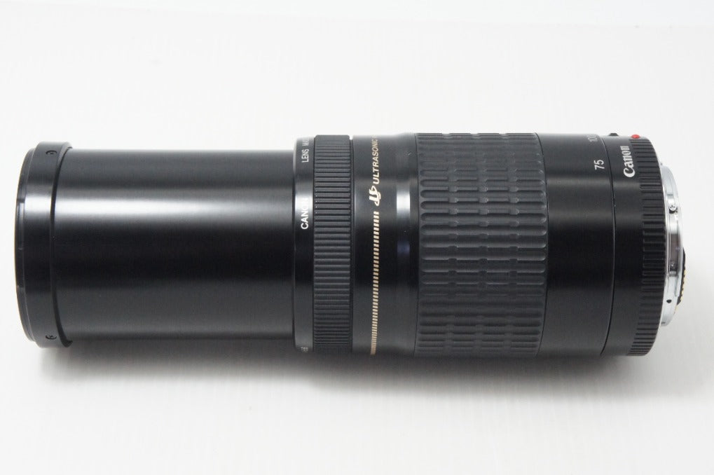 良品 Canon キヤノン EF 75-300mm F4-5.6 USM ブラック EFマウント フルサイズ ズームレンズ 260820b
