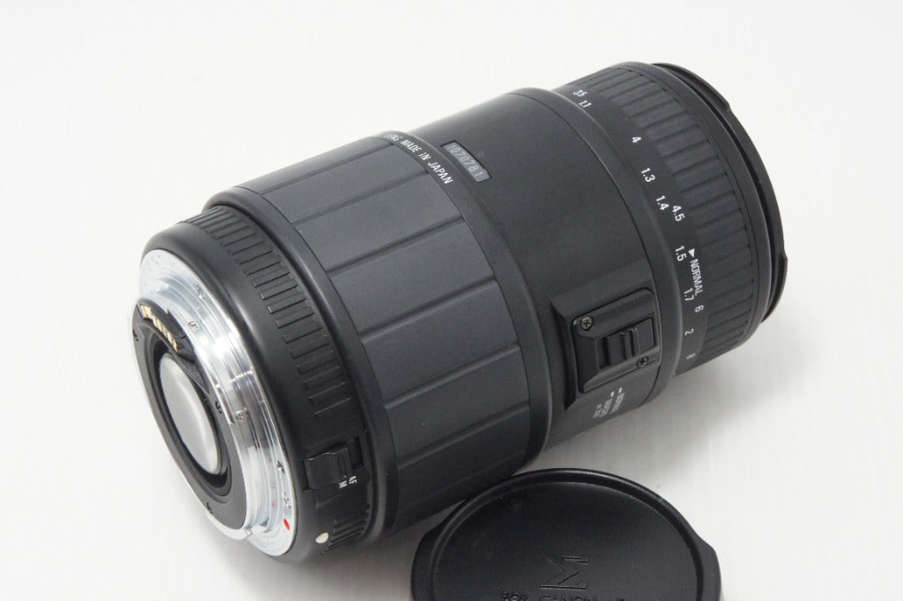 SIGMA シグマ AF 70-300mm F4-5.6 DL MACRO Canon キヤノン EFマウント ズームレンズ フード付 260825b