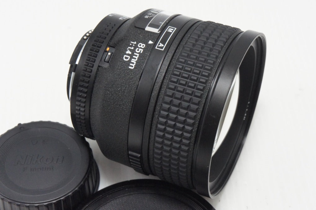 良品 Nikon ニコン AI AF NIKKOR 85mm F1.4D IF 単焦点レンズ 260825w