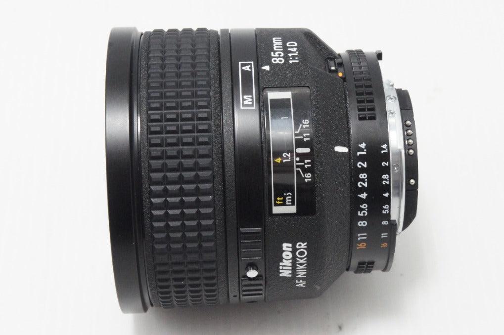良品 Nikon ニコン AI AF NIKKOR 85mm F1.4D IF 単焦点レンズ 260825w