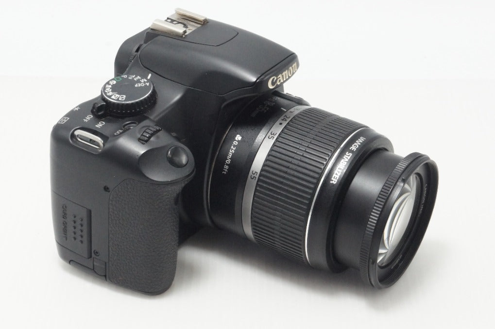 良品 Canon キヤノン EOS Kiss X2 レンズキット (EF-S 18-55mm F3.5-5.6 IS) デジタル一眼レフカメラ 260826i