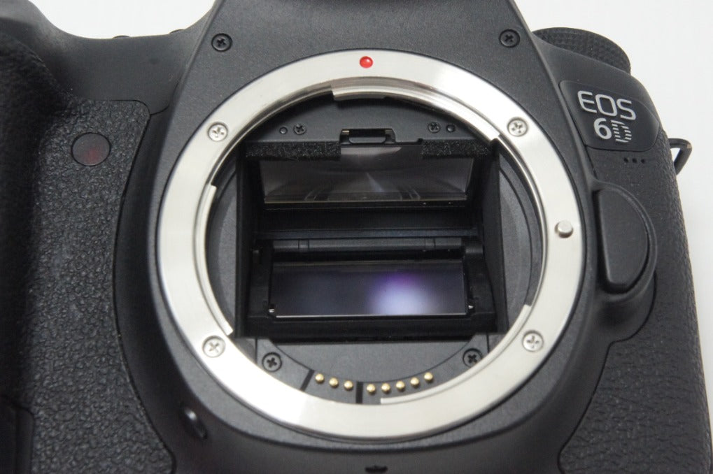 良品 Canon キヤノン EOS 6D ボディ デジタル一眼レフカメラ 260828n