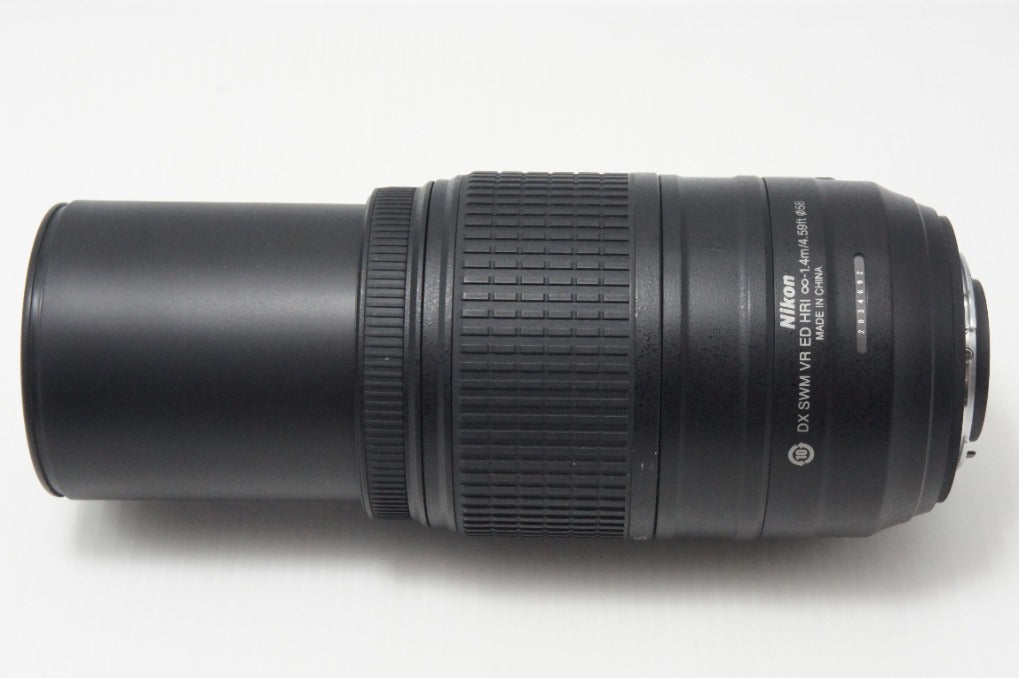 美品 Nikon ニコン AF-S DX NIKKOR 55-300mm F4.5-5.6G ED VR Fマウント ズームレンズ ブラック フード ポーチ付 260831a
