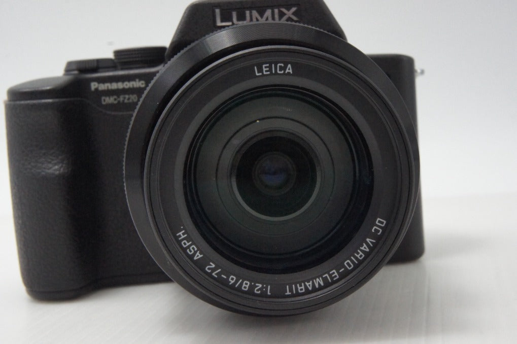良品 Panasonic パナソニック LUMIX DMC-FZ20 デジタルカメラ ブラック 260831g