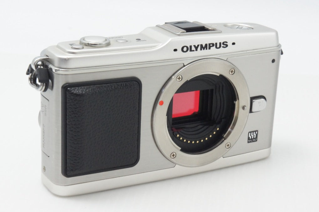 OLYMPUS オリンパス PEN E-P1 ボディ ミラーレス一眼カメラ シルバー