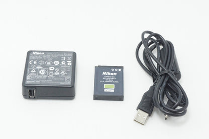 Nikon ニコン COOLPIX S6200 コンパクトデジタルカメラ ブリリアントレッド 260902j