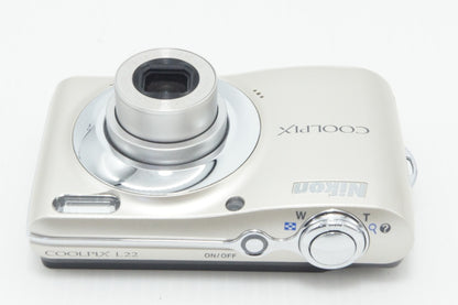 良品 Nikon ニコン COOLPIX L22 コンパクトデジタルカメラ シルバー 260903h