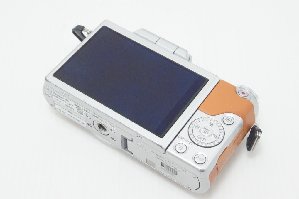 良品 Panasonic パナソニック LUMIX DMC-GF7 ボディ ミラーレス一眼