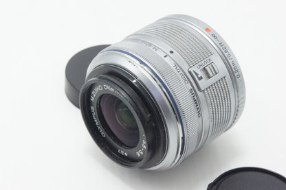 OLYMPUS オリンパス M.ZUIKO DIGITAL 14-42mm F3.5-5.6 II R シルバー マイクロフォーサーズ ズームレンズ 260903r