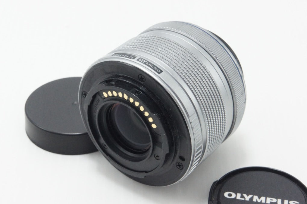 OLYMPUS オリンパス M.ZUIKO DIGITAL 14-42mm F3.5-5.6 II R シルバー マイクロフォーサーズ ズームレンズ 260903r