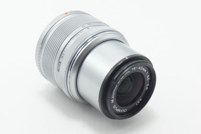 OLYMPUS オリンパス M.ZUIKO DIGITAL 14-42mm F3.5-5.6 II R シルバー マイクロフォーサーズ ズームレンズ 260903r