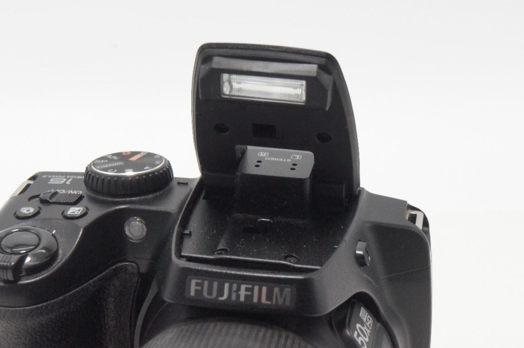 美品 FUJIFILM フジフィルム FinePix S9800 デジタルカメラ 260904o