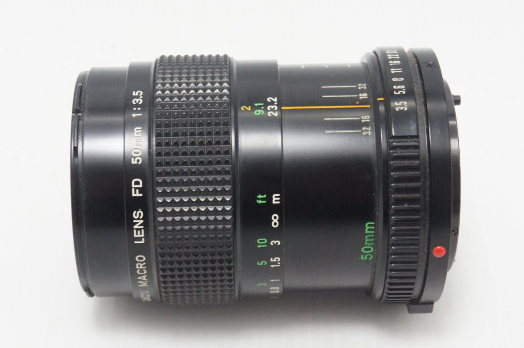 Canon キヤノン NEW FD 50mm F3.5 MACRO MF 単焦点レンズ フード付 260908e