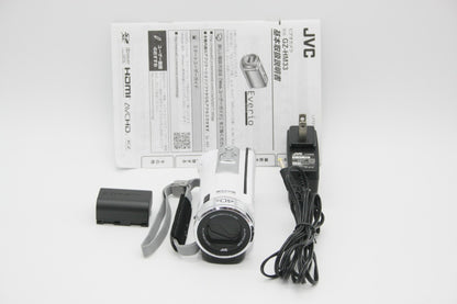 美品 JVC ケンウッド Everio GZ-HM33 デジタルビデオカメラ ホワイト 260910o