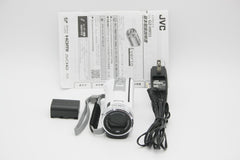 美品 JVC ケンウッド Everio GZ-HM33 デジタルビデオカメラ ホワイト 260910o