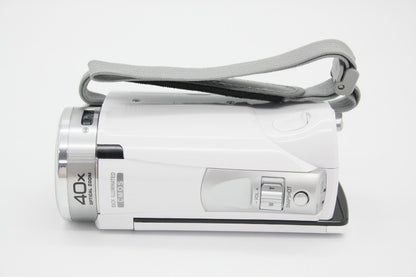 美品 JVC ケンウッド Everio GZ-HM33 デジタルビデオカメラ ホワイト 260910o