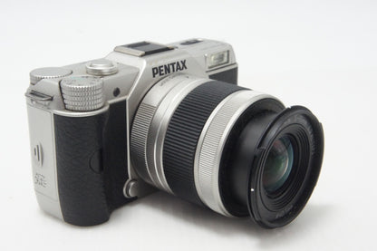 PENTAX ペンタックス Q10 ズームレンズキット 標準ズーム 02 STANDARD ZOOM ミラーレス一眼カメラ シルバー 260916a