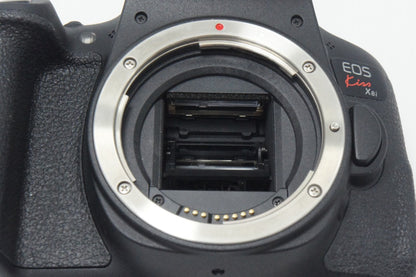 良品 Canon キヤノン EOS Kiss X8i ボディ デジタル一眼レフカメラ 260921h