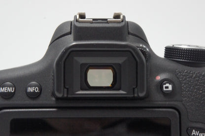 良品 Canon キヤノン EOS Kiss X8i ボディ デジタル一眼レフカメラ 260921h