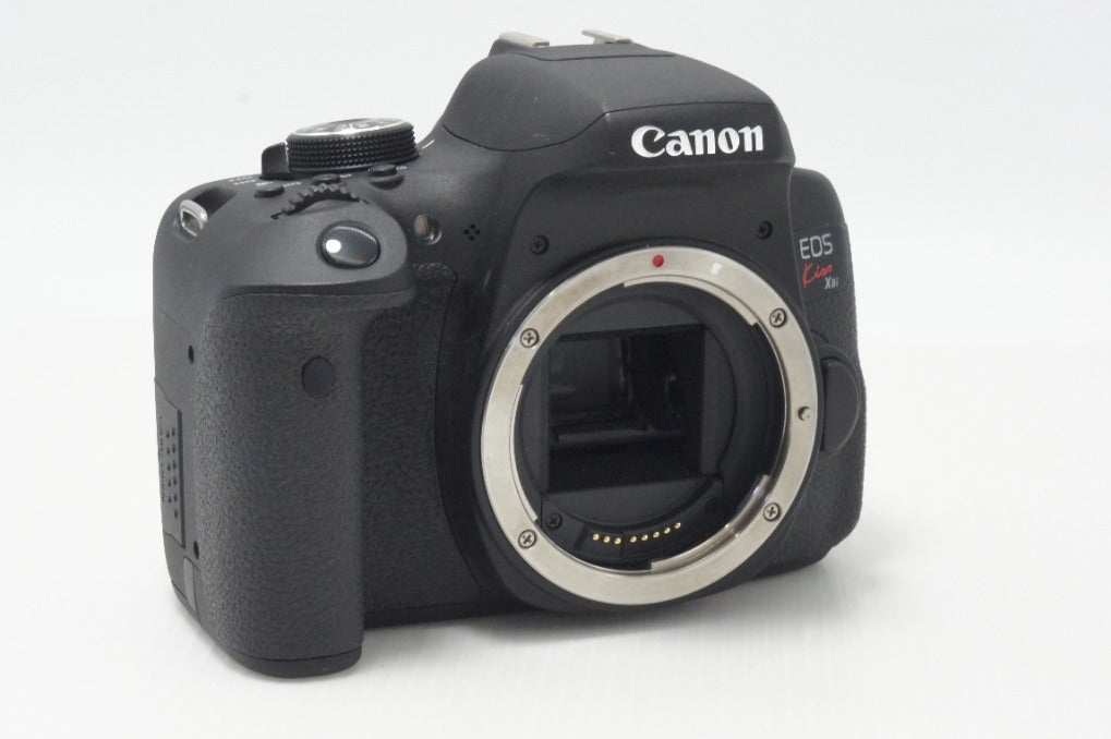 良品 Canon キヤノン EOS Kiss X8i ボディ デジタル一眼レフカメラ 260921h