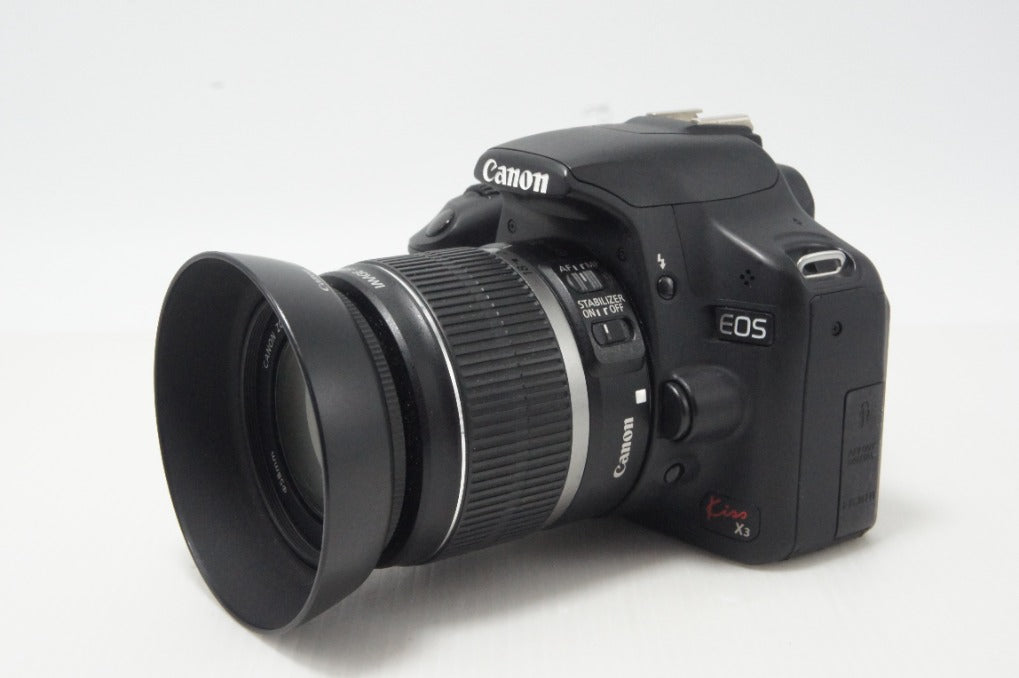 Canon キヤノン EOS Kiss X3 レンズキット (EF-S 18-55mm F3.5-5.6 IS) デジタル一眼レフカメラ フード付 260930h
