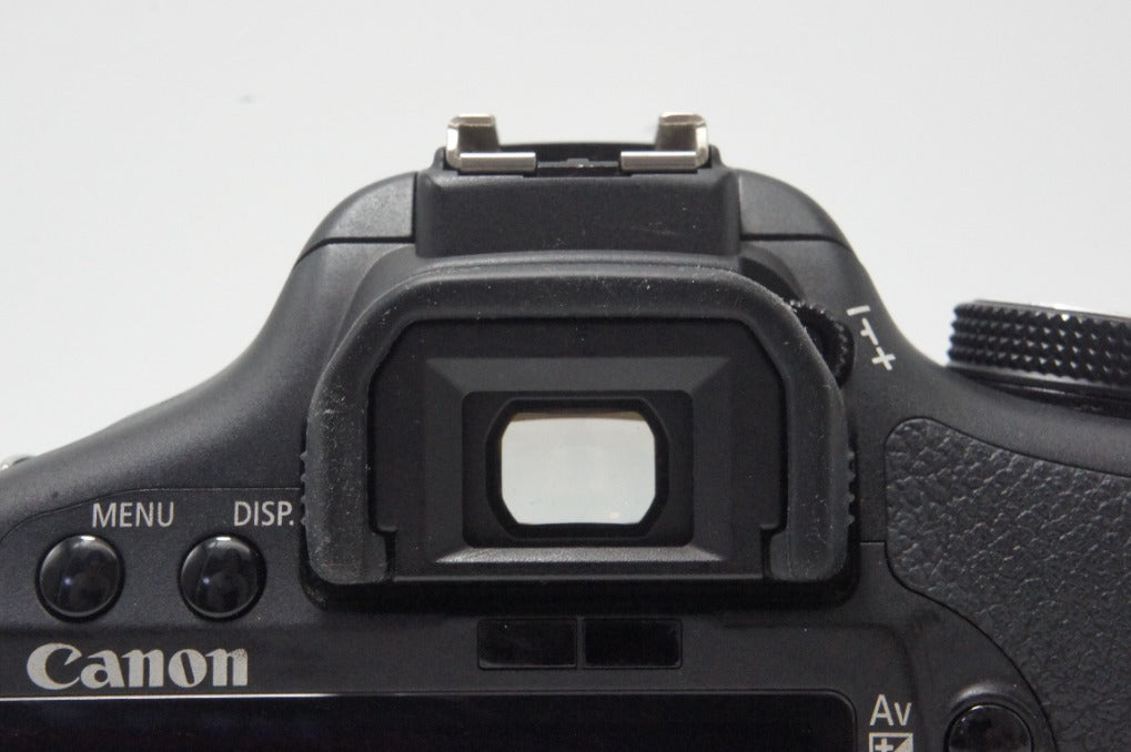 Canon キヤノン EOS Kiss X3 レンズキット (EF-S 18-55mm F3.5-5.6 IS) デジタル一眼レフカメラ フード付 260930h