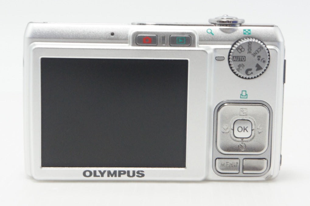 美品 OLYMPUS オリンパス CAMEDIA FE-240 コンパクトデジタルカメラ シルバー 元箱付 261001a