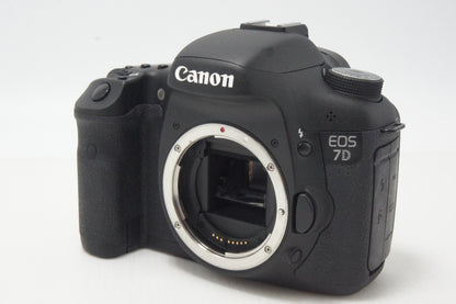 Canon キヤノン EOS 7D ボディ デジタル一眼レフカメラ 261005i