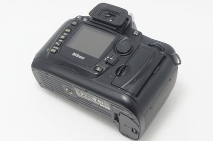 Nikon ニコン D70S ボディ デジタル一眼レフカメラ 261006j