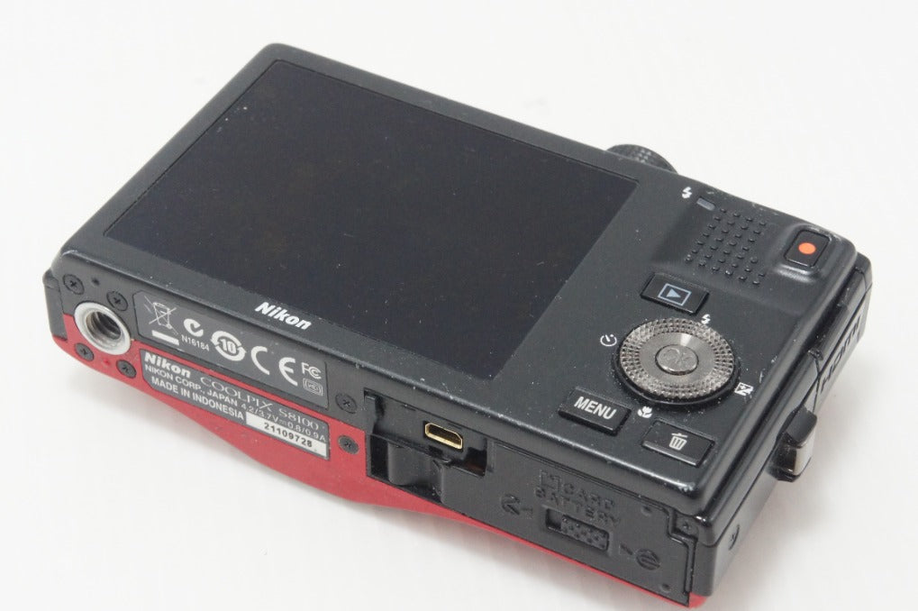 Nikon ニコン COOLPIX S8100 コンパクトデジタルカメラ フラッシュ