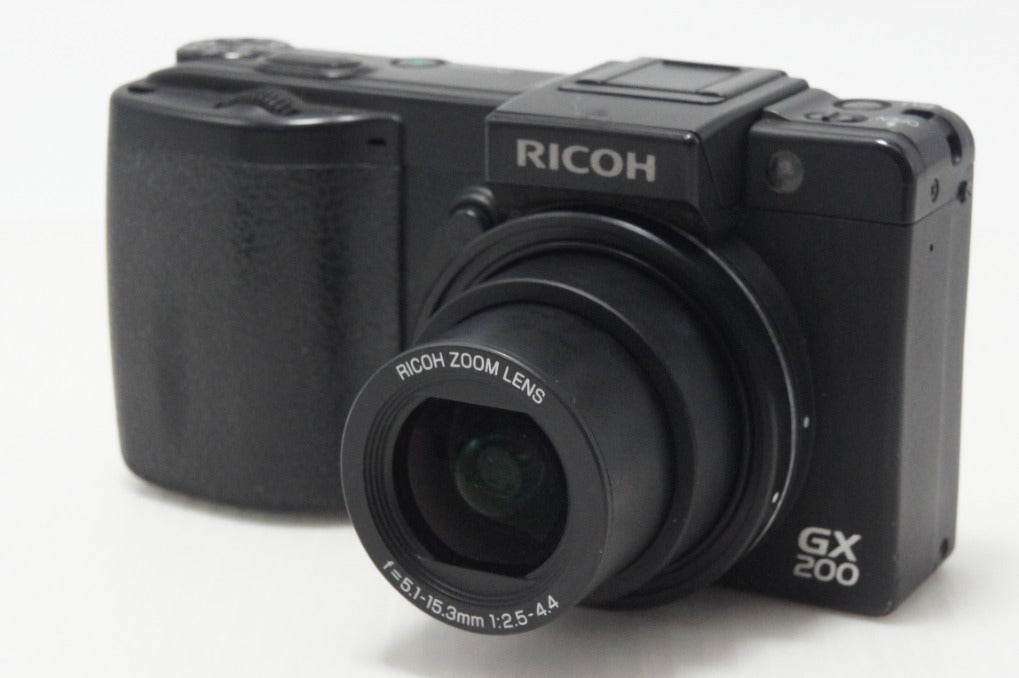 RICOH リコー GX200 コンパクトデジタルカメラ 261009o