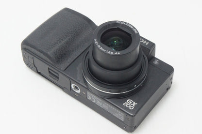 RICOH リコー GX200 コンパクトデジタルカメラ 261009o