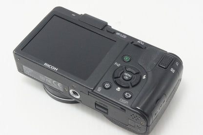 RICOH リコー GX200 コンパクトデジタルカメラ 261009o