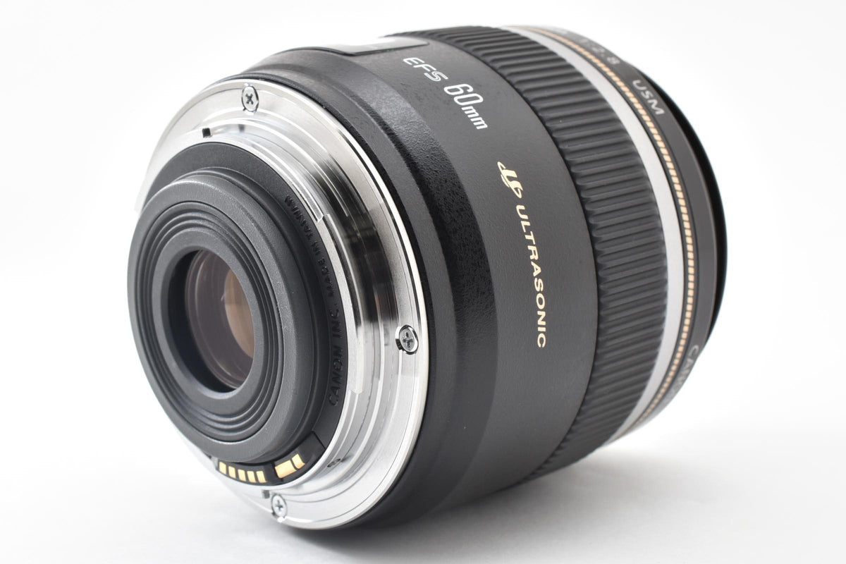 良品 Canon キヤノン EF-S 60mm F2.8 MACRO USM AFレンズ APS-C フード付 260921e
