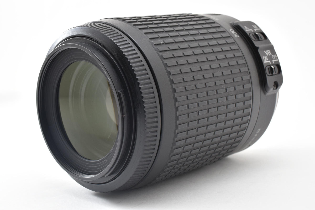 Nikon ニコン AF-S DX NIKKOR 55-200mm F4-5.6G ED VR APS-C  ズームレンズ フード付 260921j