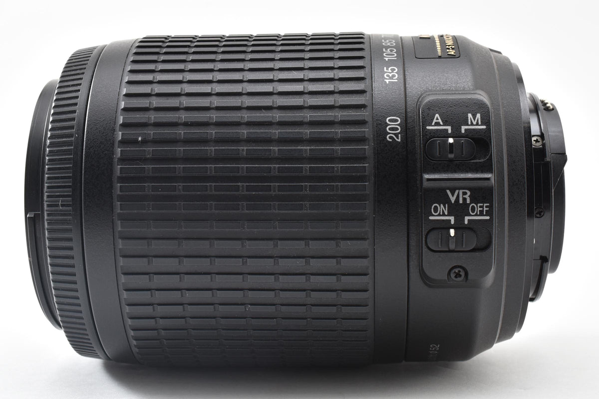 Nikon ニコン AF-S DX NIKKOR 55-200mm F4-5.6G ED VR APS-C  ズームレンズ フード付 260921j