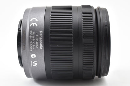 美品 Panasonic LUMIX G VARIO 14-42mm F3.5-5.6 ASPH. MEGA O.I.S H-FS014042 AFレンズ マイクロフォーサーズ フード付 260921r