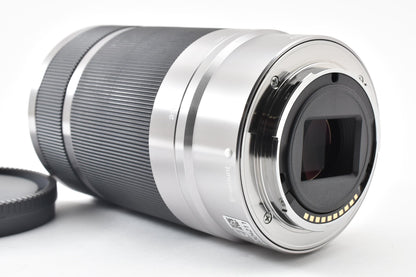 美品 SONY ソニー E 55-210mm F4.5-6.3 OSS SEL55210 シルバー Eマウント APS-C ズームレンズ フード付 260921s