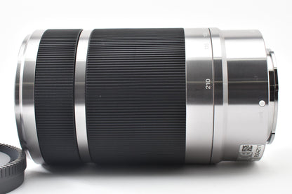 美品 SONY ソニー E 55-210mm F4.5-6.3 OSS SEL55210 シルバー Eマウント APS-C ズームレンズ フード付 260921s