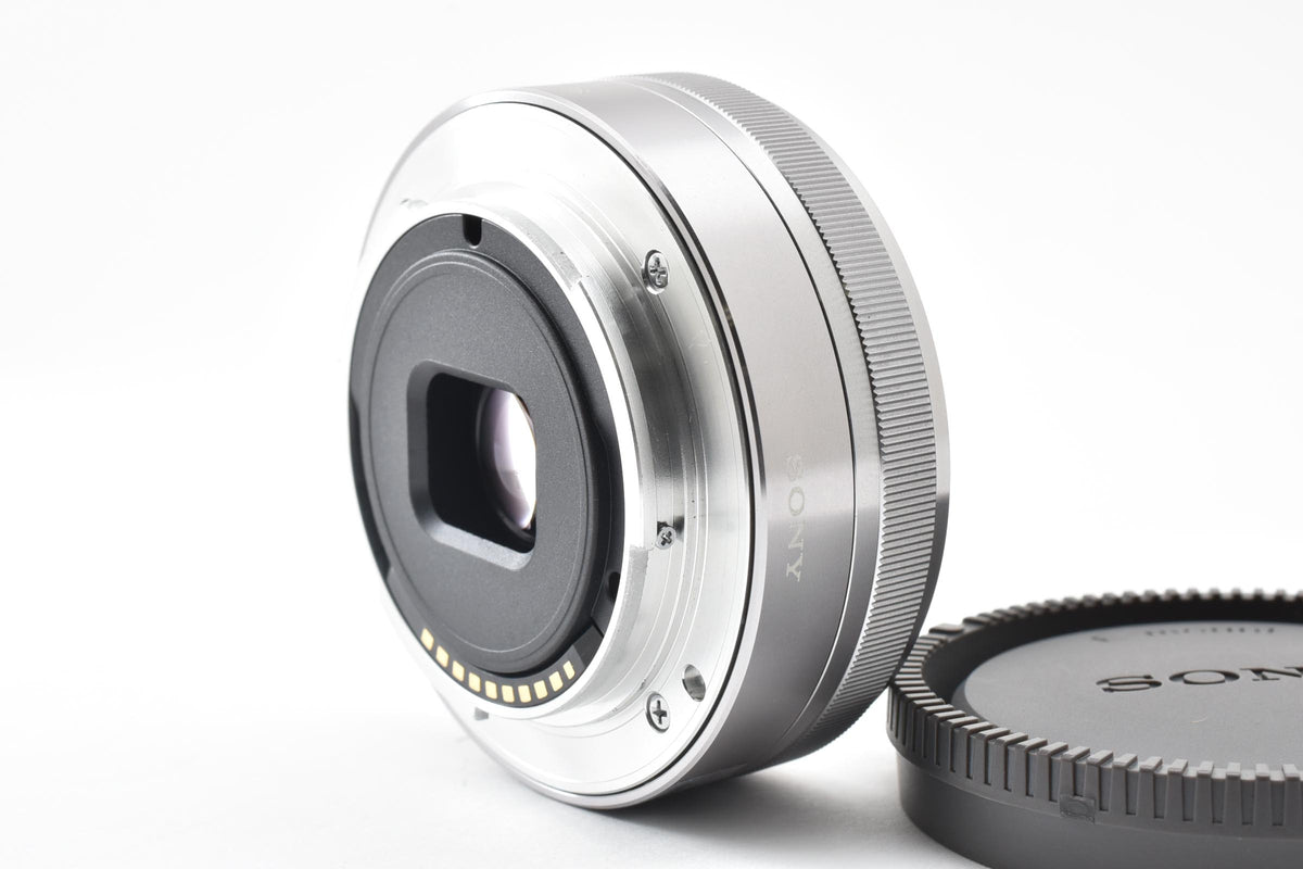 美品 SONY ソニー E 16mm F2.8 SEL16F28 Eマウント APS-C  単焦点レンズ 260918y