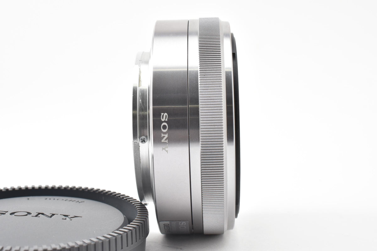 美品 SONY ソニー E 16mm F2.8 SEL16F28 Eマウント APS-C  単焦点レンズ 260918y