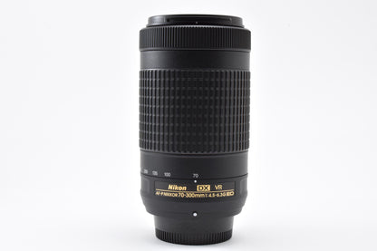 美品 Nikon ニコン AF-P DX NIKKOR 70-300mm F4.5-6.3G ED VR AFレンズ APS-C フード付 260918g