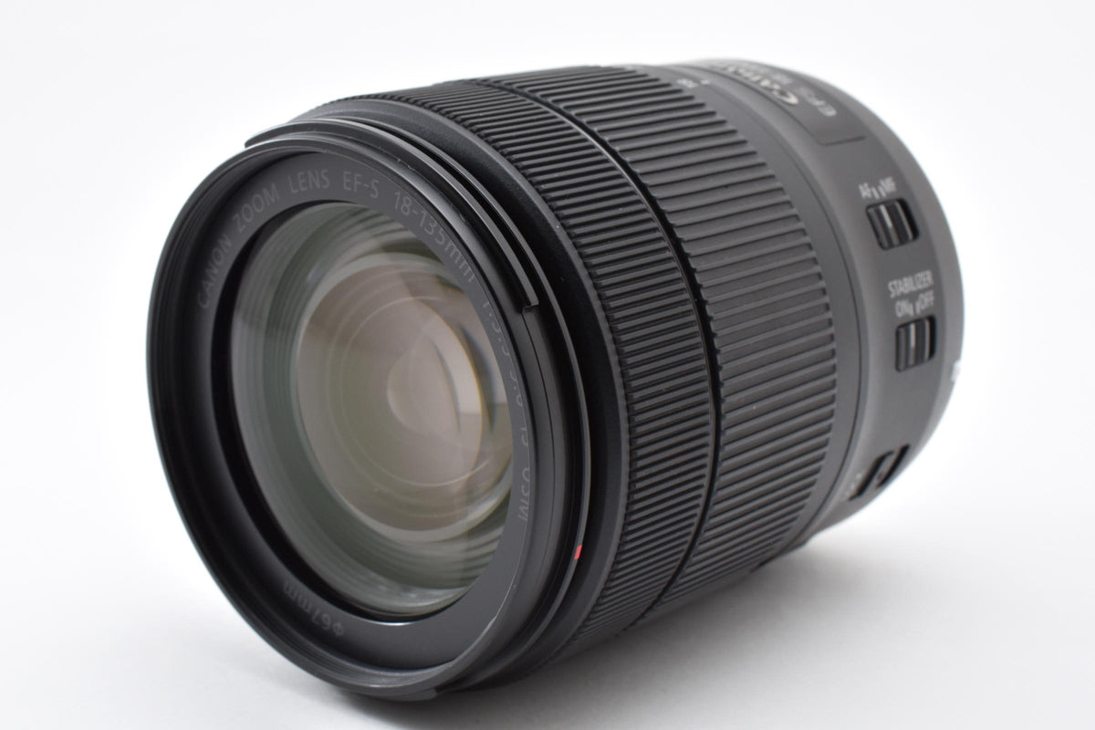 美品 Canon キヤノン EF-S 18-135mm F3.5-5.6 IS USM AFレンズ APS-C 260918q