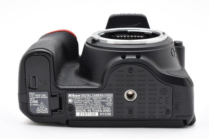 美品 Nikon ニコン D5600 ボディ デジタル一眼レフカメラ 260924n