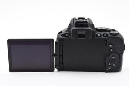 美品 Nikon ニコン D5600 ボディ デジタル一眼レフカメラ 260924n