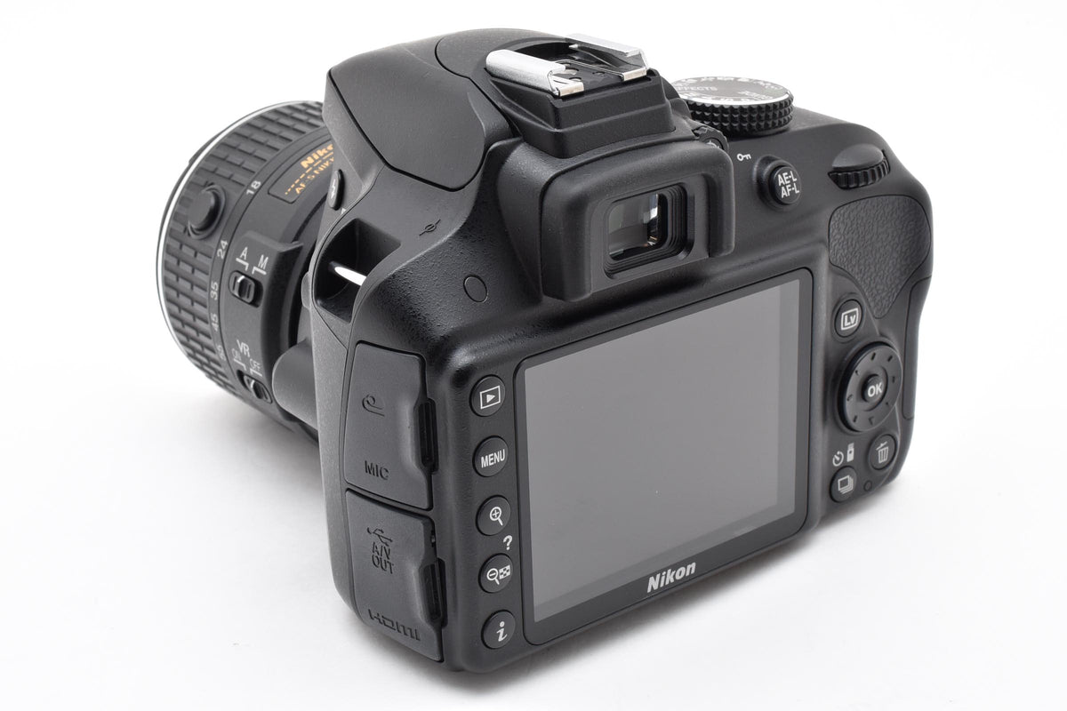 美品 Nikon ニコン D3300 ボディ + AF-S DX 18-55 VR II レンズキット デジタル一眼レフカメラ 260924j