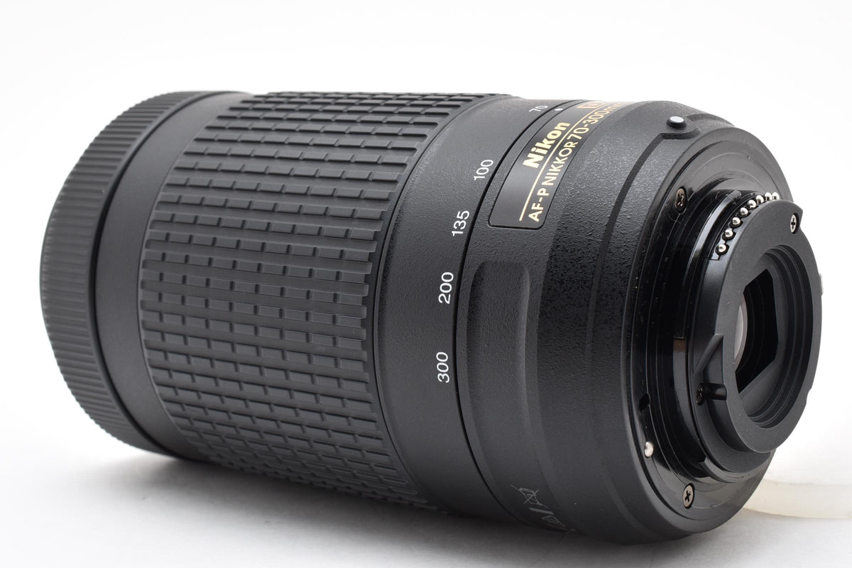 美品 Nikon ニコン AF-P DX NIKKOR 70-300mm F4.5-6.3G ED VR AFレンズ APS-C ポーチ付 260924o